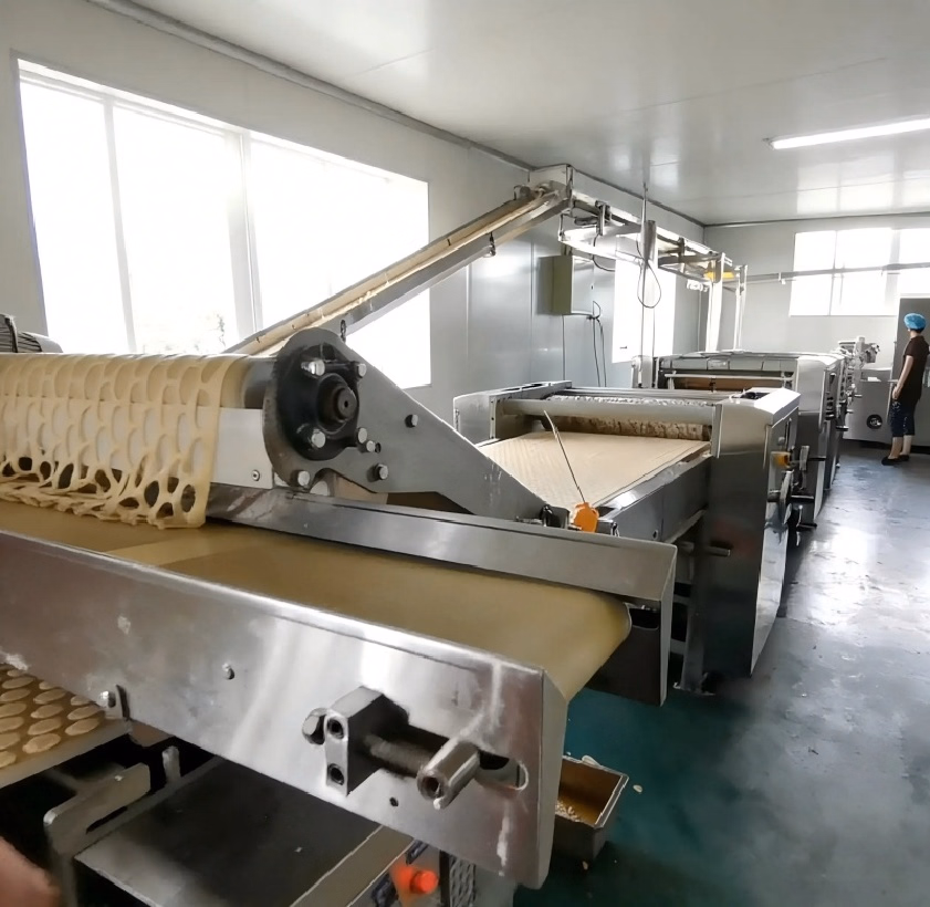 Anti-Sedimentation Adjustable Sturdy Low Maintenance Soda Cracker Biscuit Production Line
