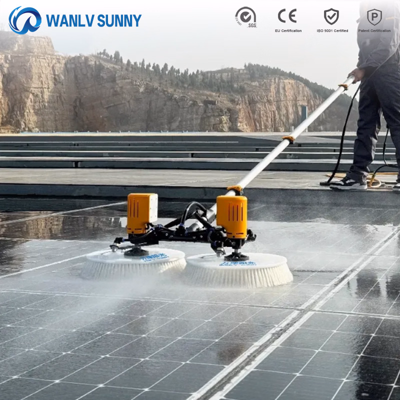 High-Efficient Water Fed Pole Kit Photovoltaic Cleaner Brush for Solar Panels Cleaning