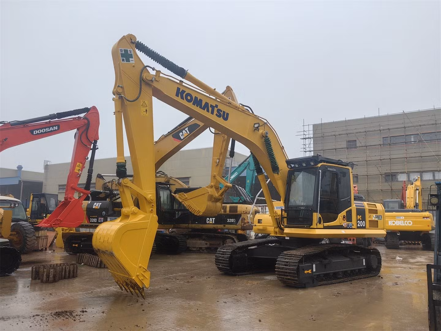 2024 Best Selling PC200-8 Used Excavator Machine Japan Komats U Engineering Machinery PC300 PC400