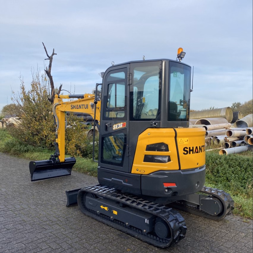 Se36sr 3.6 Ton Mini Crawler Excavator with Gearbox Core Bucket Pump Engine Bearing for Small Scale Construction 1 Year Warranty Shantui New Excavator