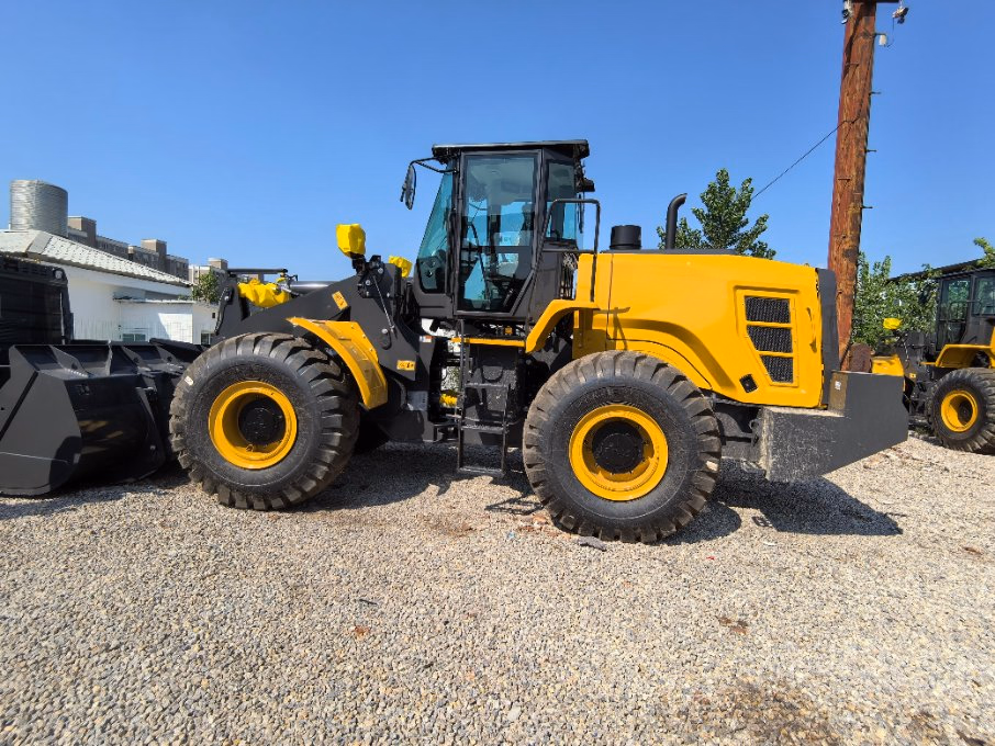 New Xc958 Wheel Loader with 3cbm Bucket 5000kg Loader Payloader for Cheap Price