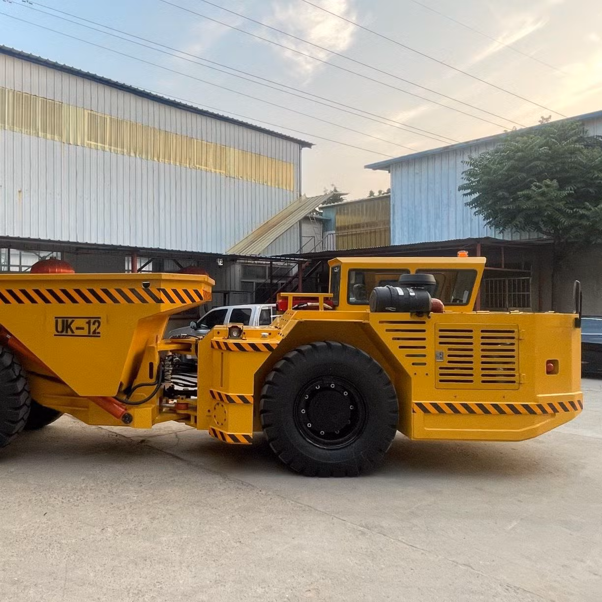 Source Factory Original Imported Engine Kessler Axle Underground Mining Truck UK-8