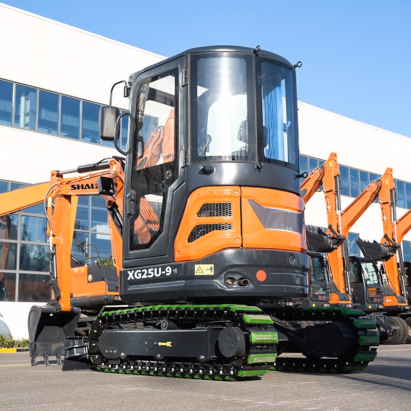 Shanding Cheap CE EPA 2.5 Ton Small Excavator Home Farm Garden Diesel Mini Digger Rubber Crawler All Terrain Compact Excavator