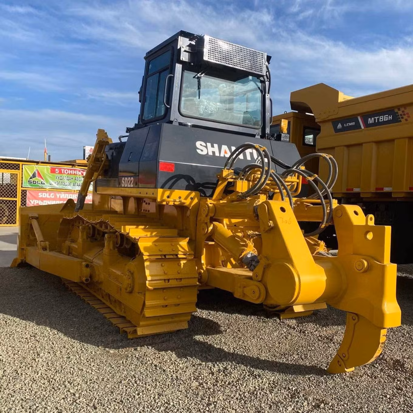 Shantui Crawler Bulldozers SD16 SD22 Fmmous Brand Competitive Price New Bulldozer for Construction Industries New Hydraulic Bulldozer