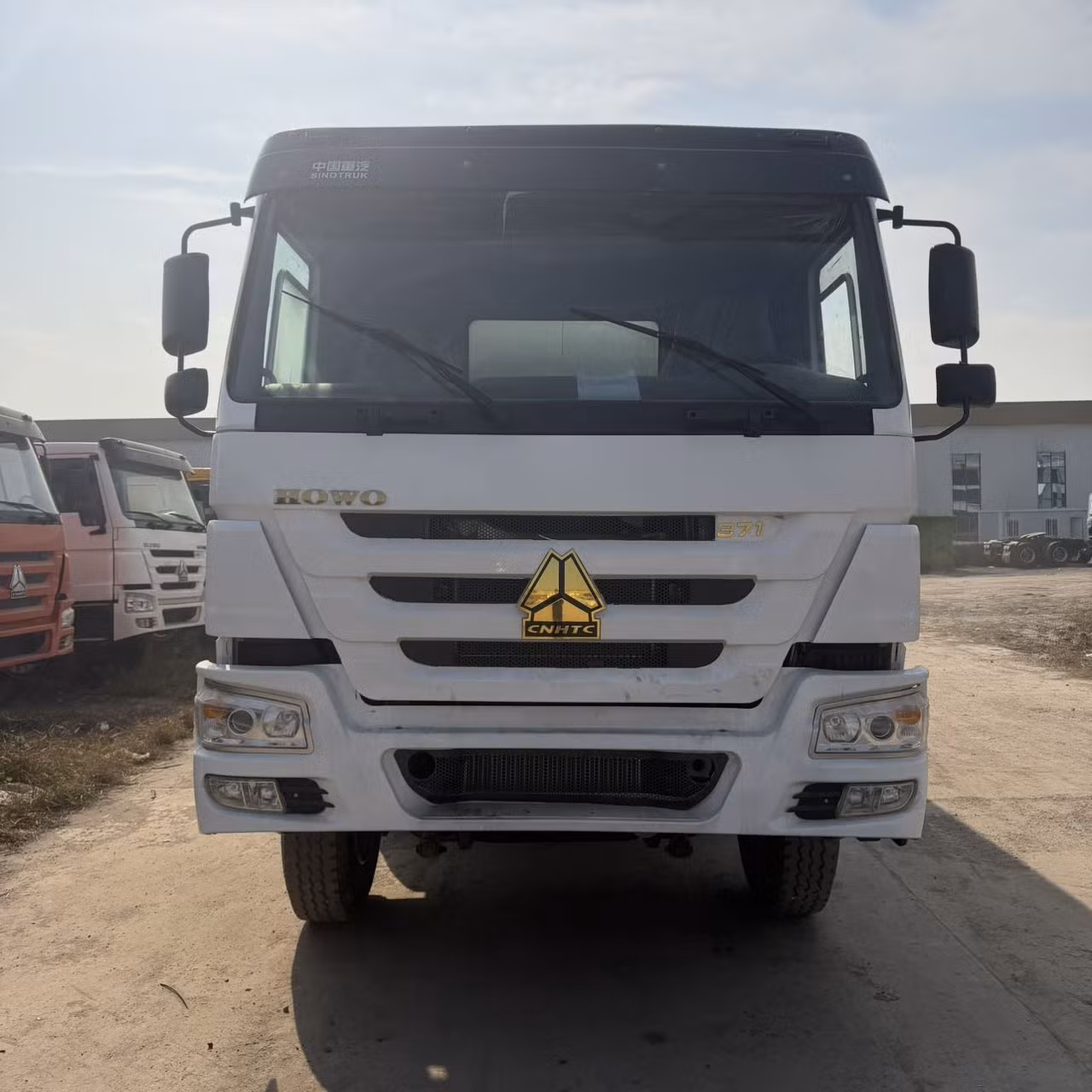 Sinotruk HOWO 8X4 30m3/35000L Euro II Fuel Tank Truck for Africa