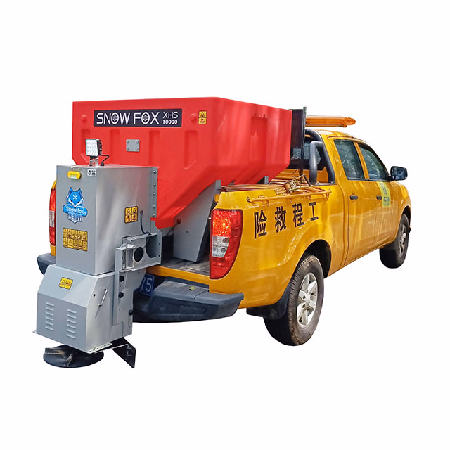 Hot Sale Corrosion Resistance Rear-Mounted Salt Spreader for Bridges