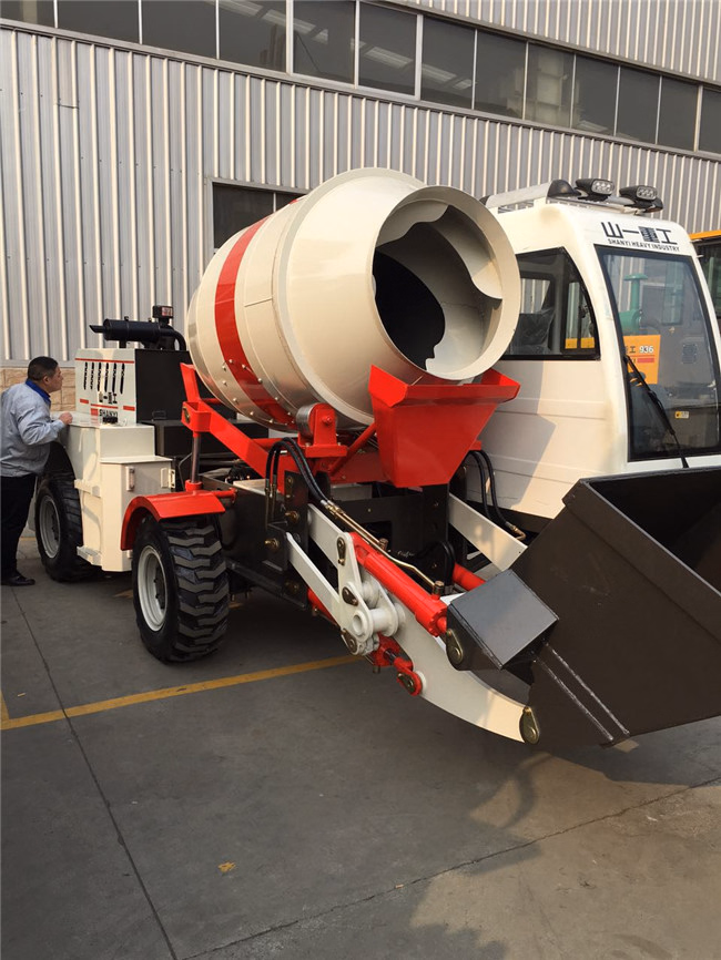1.0 Capacity Automatic Concrete Mixer Truck for Building Industry