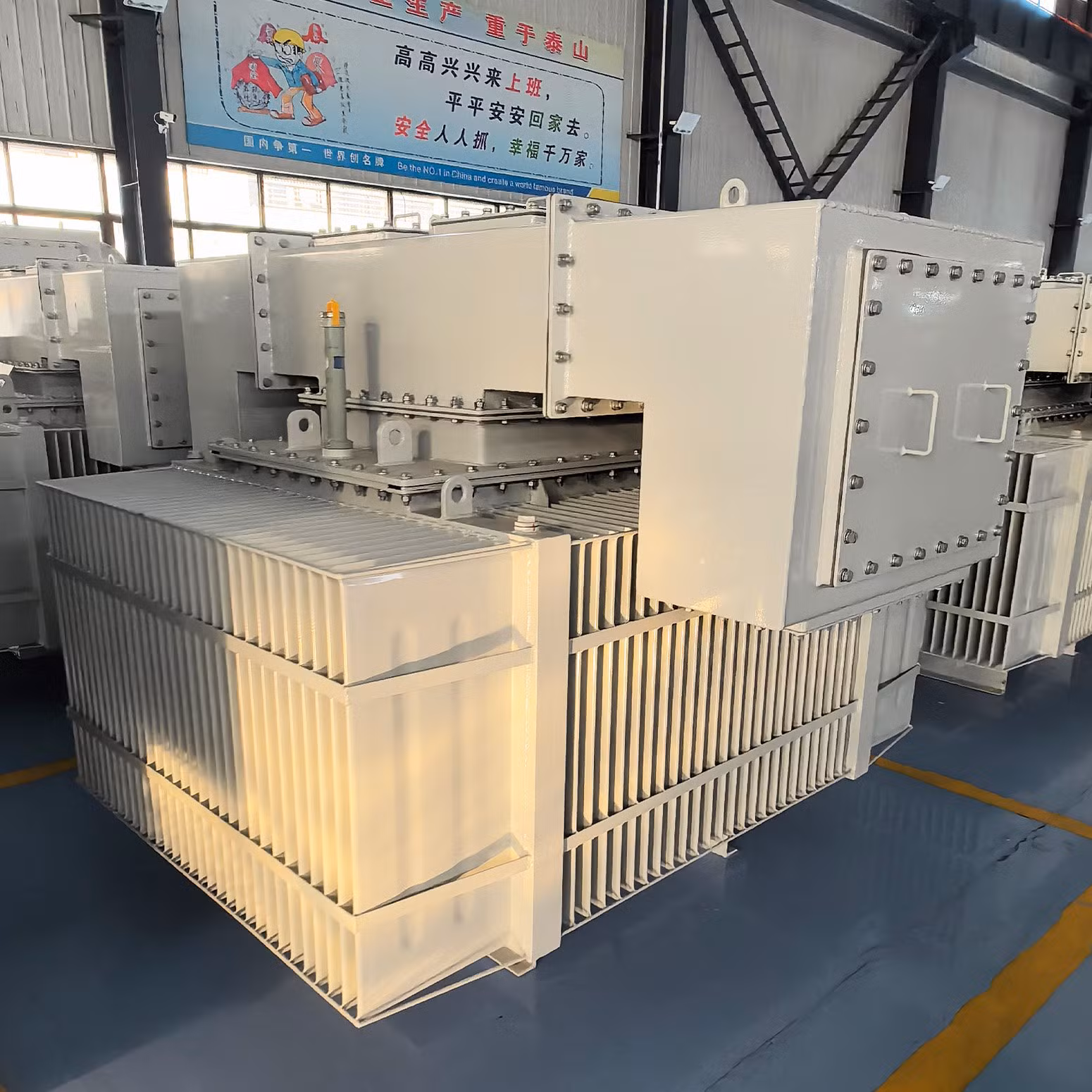Safe 20kv Commercial Building Voltage Conversion Oil Immersed Transformer