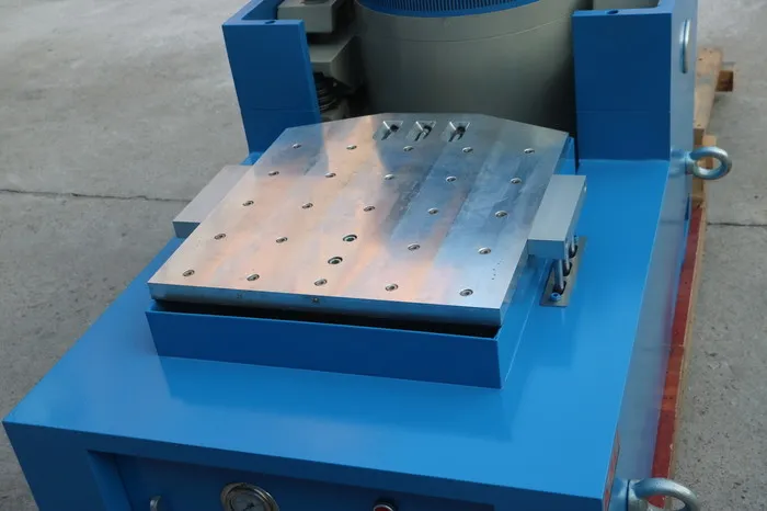 Precise Control Vibration Shaker Peforms Vibration Testing of Packaging Items