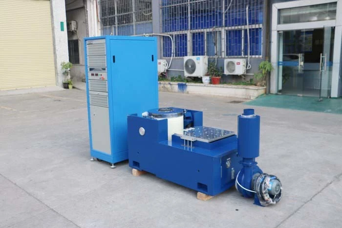 Combined Environmental Test Chamber and Vibration System for Reliability Testing (AGREE/ESS)