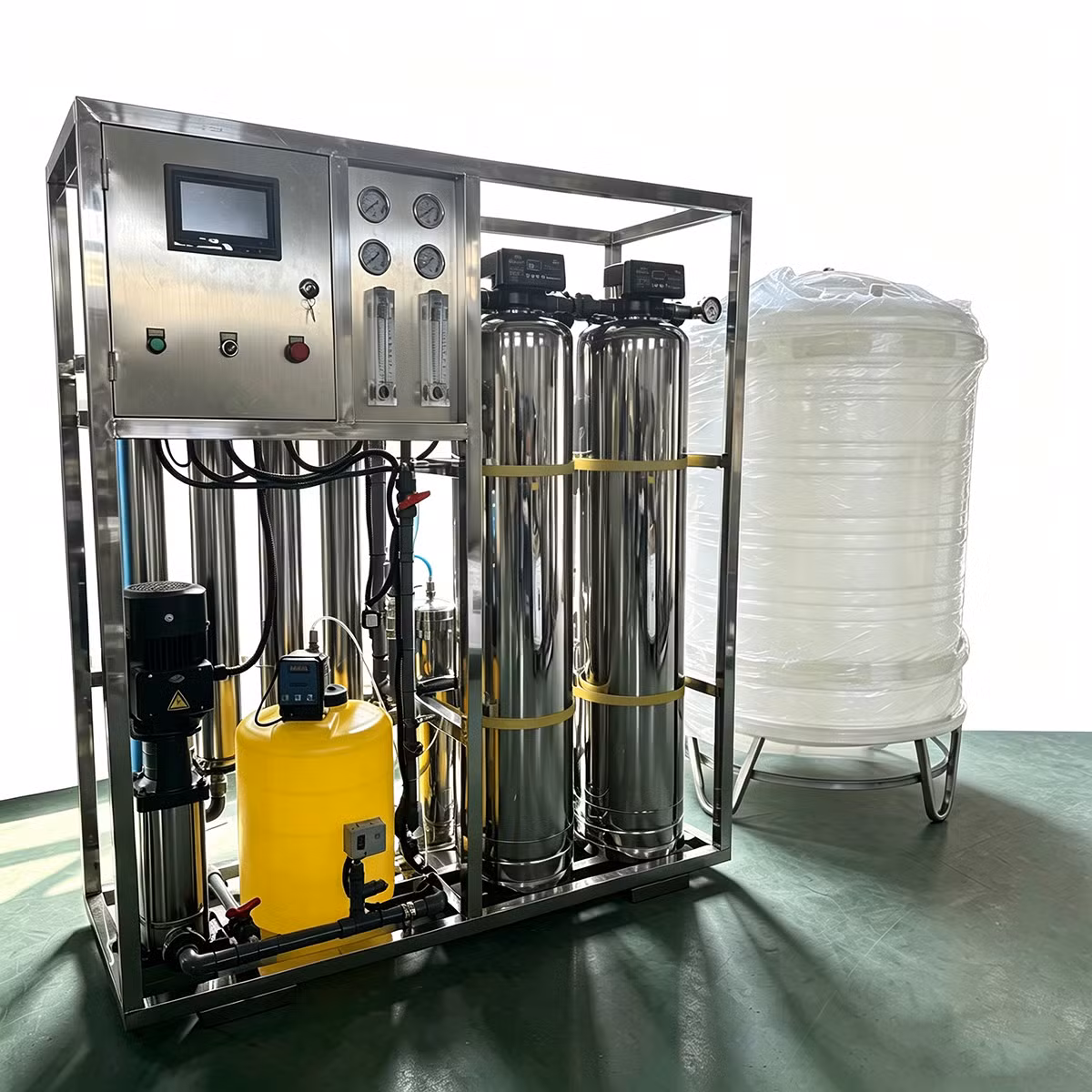 Efficient Ultrapure Water Systems for Pharma Lab Water Treatment Needs