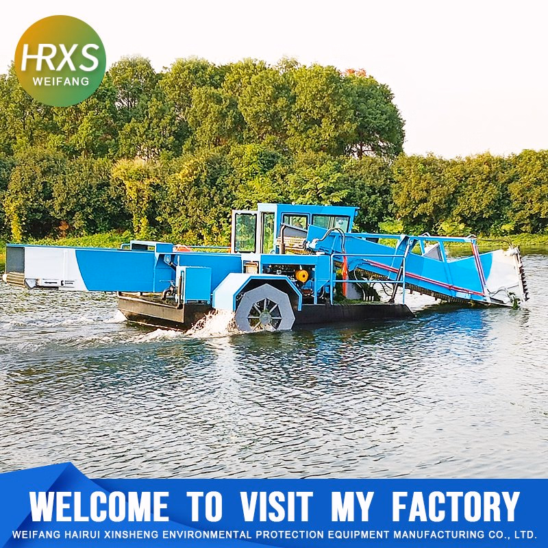 Eco-Friendly Water Surface Cleaning Vessel for Effective Marine Salvage
