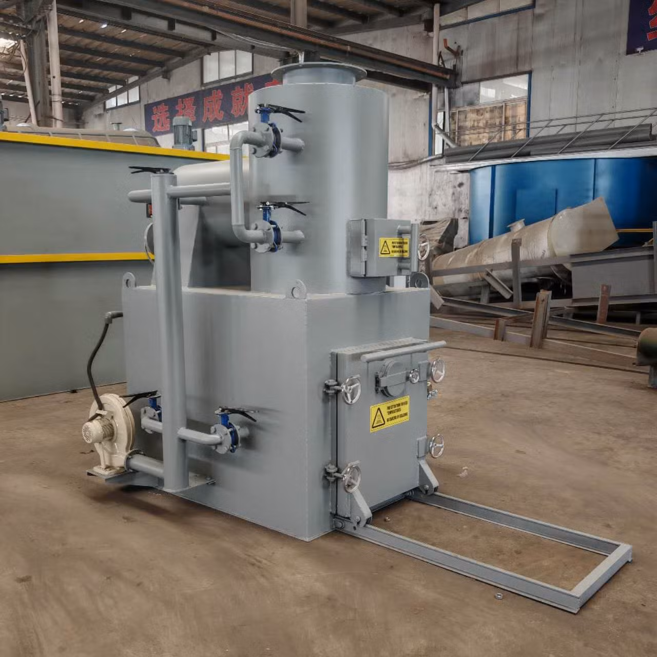 Laboratory-Specific Smokeless Waste Solid Incinerator for Destruction of Hazardous Waste Treatment