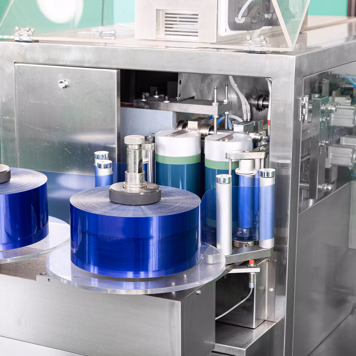 Plastic Ampoule Liquid Forming Filling Sealing Machine for Lotion, Cough