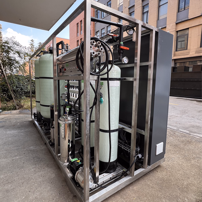 Customized Ultrapure RO Water Treatment System for Pharma Lab Efficiency
