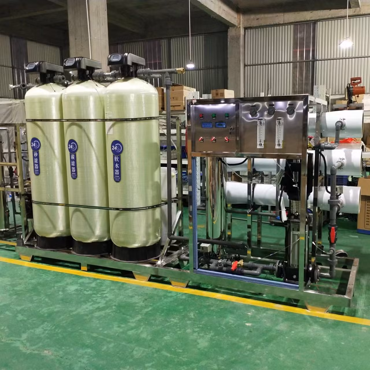 Energy-Saving Reverse Osmosis Salt Removal System Water Treatment Equipment Sea Water Filter