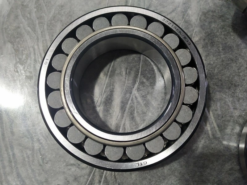 22215EW33 Spherical roller bearing 75*130*31mm