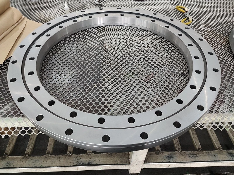 Tail Swivel Turntable Bearing For Heavy Load Stacker Machine