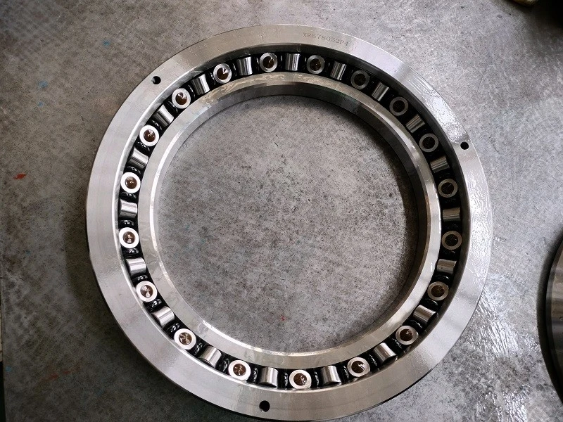 Crossed Roller Bearing XR820060p4 760X580X80mm In Stock