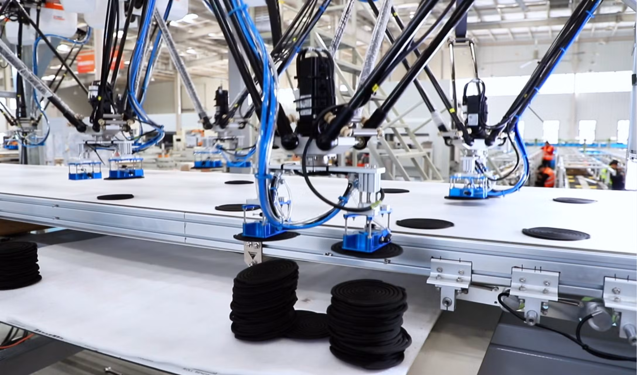 Cost-Effective Multi-Robot Collaborative Automatic High-Speed Delta Robot Packaging Machine