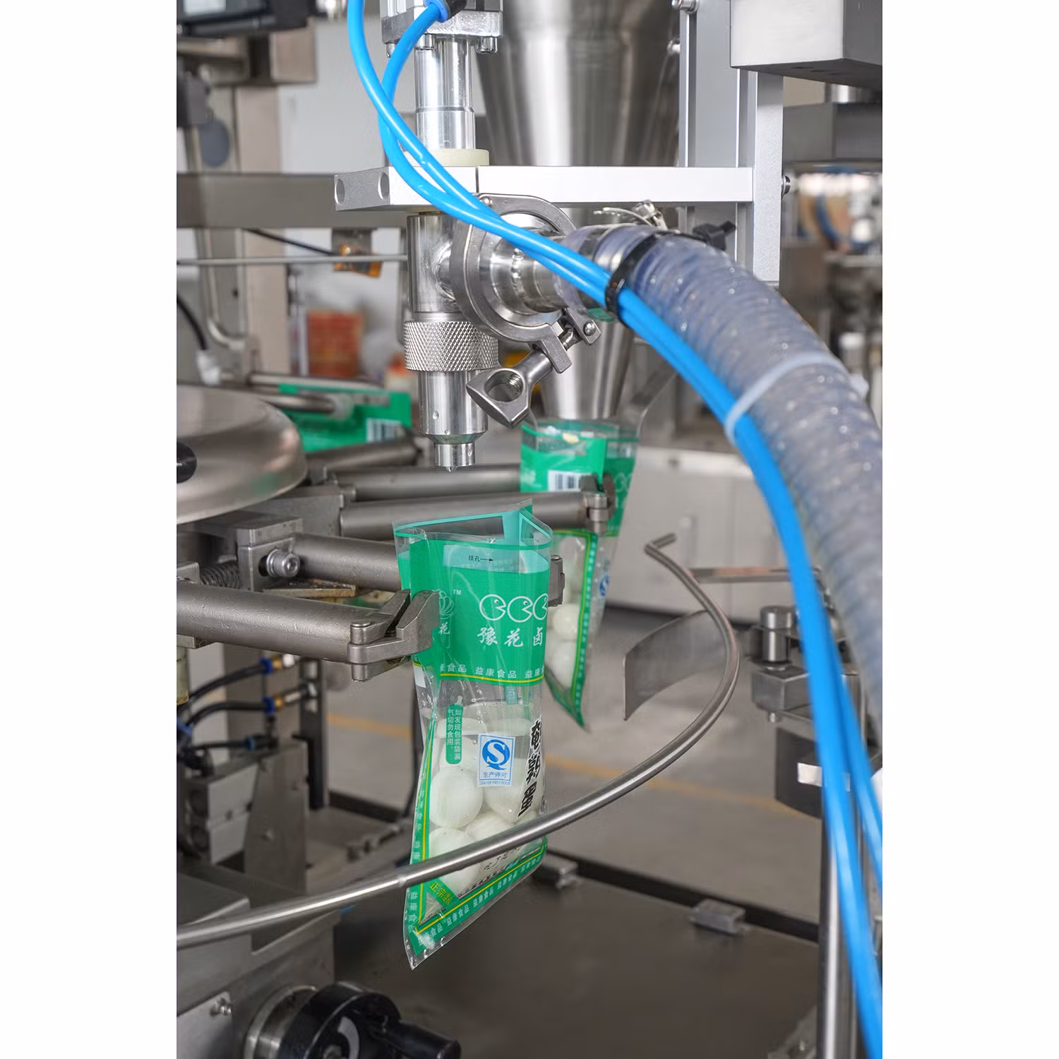 Fully Automatic Bag Packaging Machine for Skincare and Hair Care Products