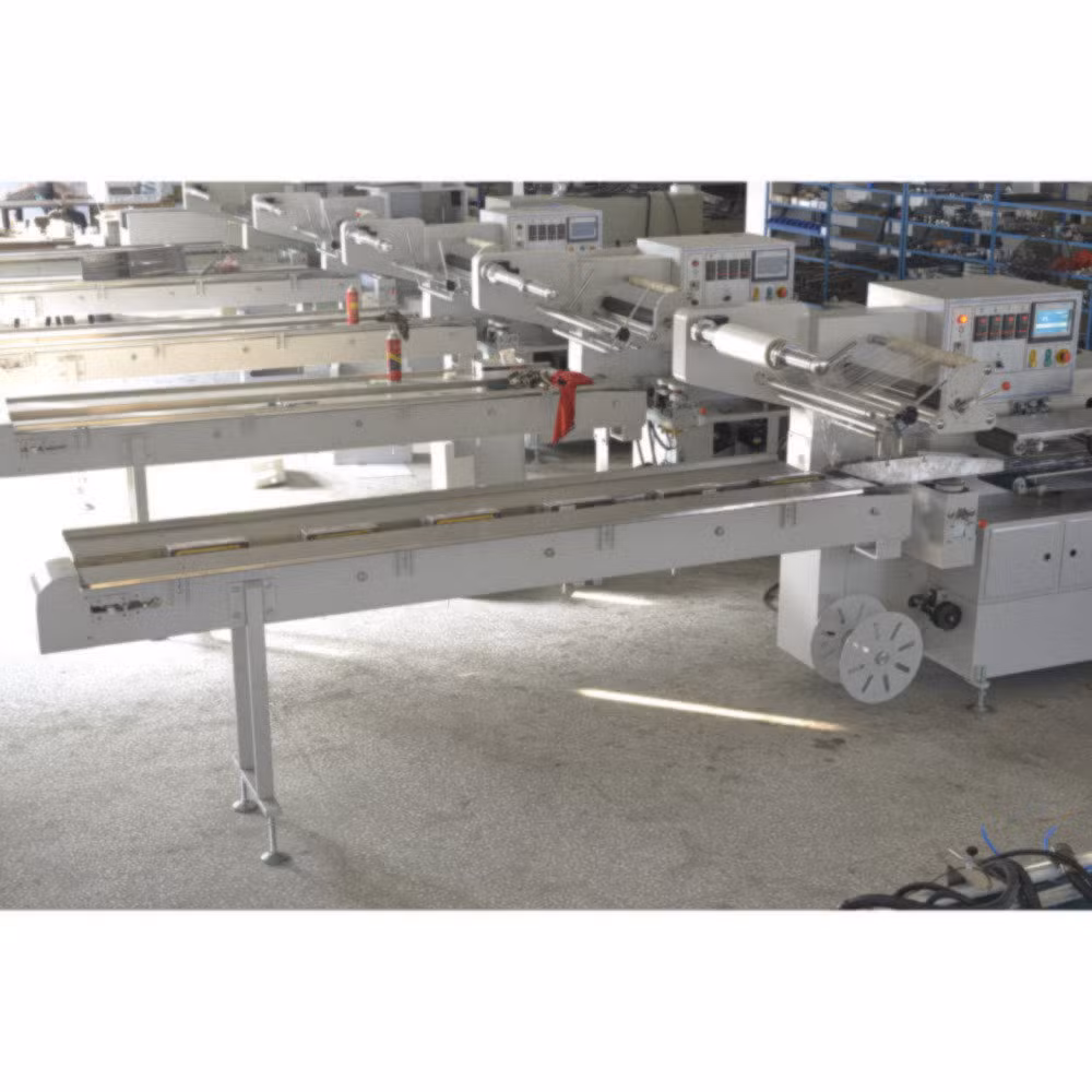 Dustproof and Moisture-Proof Fs-590 Flow Pack Carbon Steel Automatic Adjusting Plastic Shrink Wrap Machine
