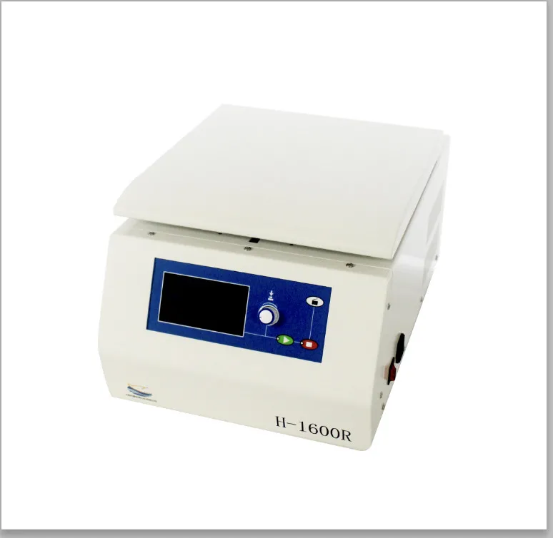 Lab Centrifuges with High Speed 17000 RPM and Maximum Capacity for Sample Processing in Medical Labs