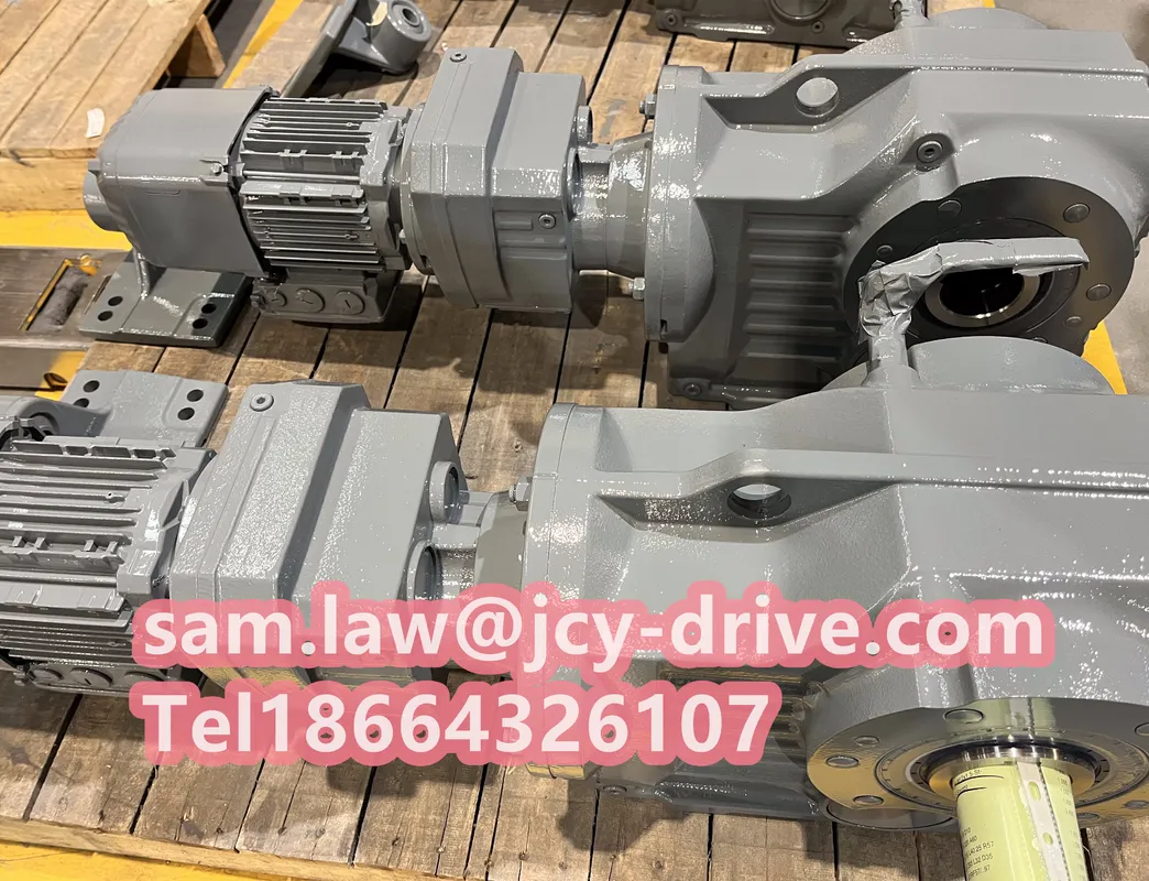 148.15 3HP Drive Helical Bevel Gear Motor Reducer DRN71MS4 0.75KW With Brake