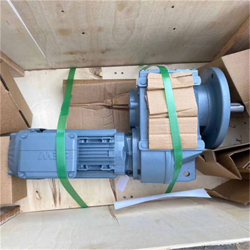 3KW Parallel Shaft Helical Gear Assembly Units FAF67 DRN100L4 775NM