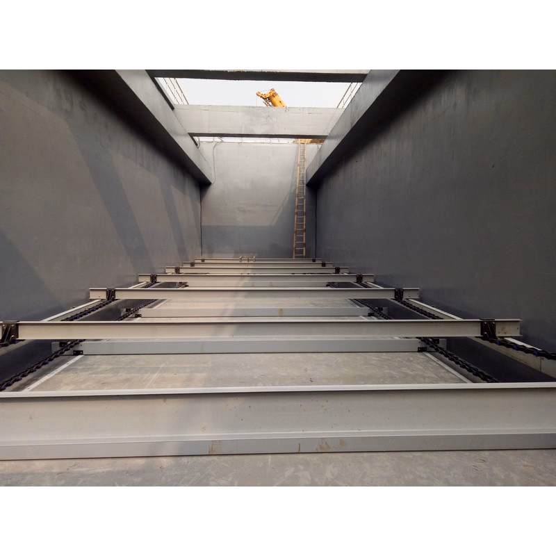 Advanced Non-Metallic Scraper for Efficient Waste Water Management